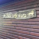 Vrch Varta Chata *