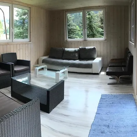 Vrch Varta 山林小屋 鲁容贝罗克